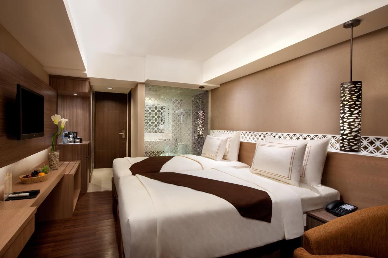 Ramada By Wyndham Bali Sunset Road Kuta Hotel 4*